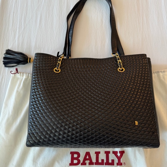 Vintage Bally Quilted Lambskin Leather Bag - Picture 3 of 14